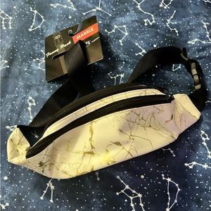 💜 White & Gold Marble Design Fanny Pack